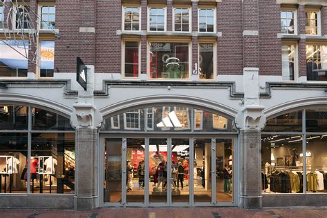 loja da adidas em amsterdam originals|adidas kalverstraat 87.